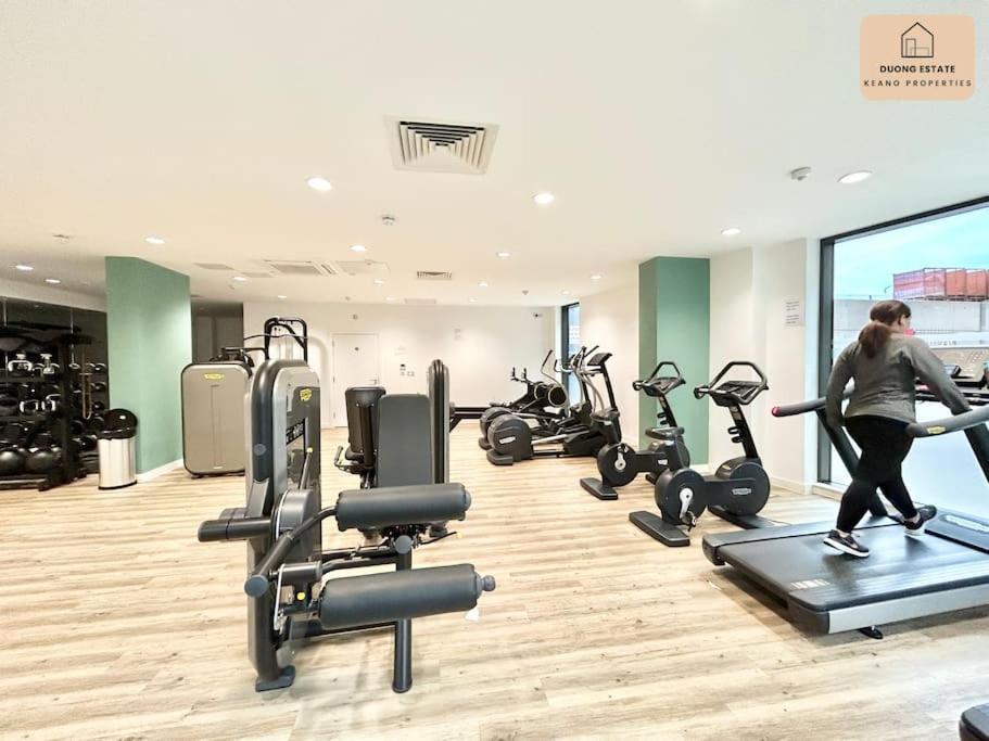 Long Term Business Relocators Canary Wharf